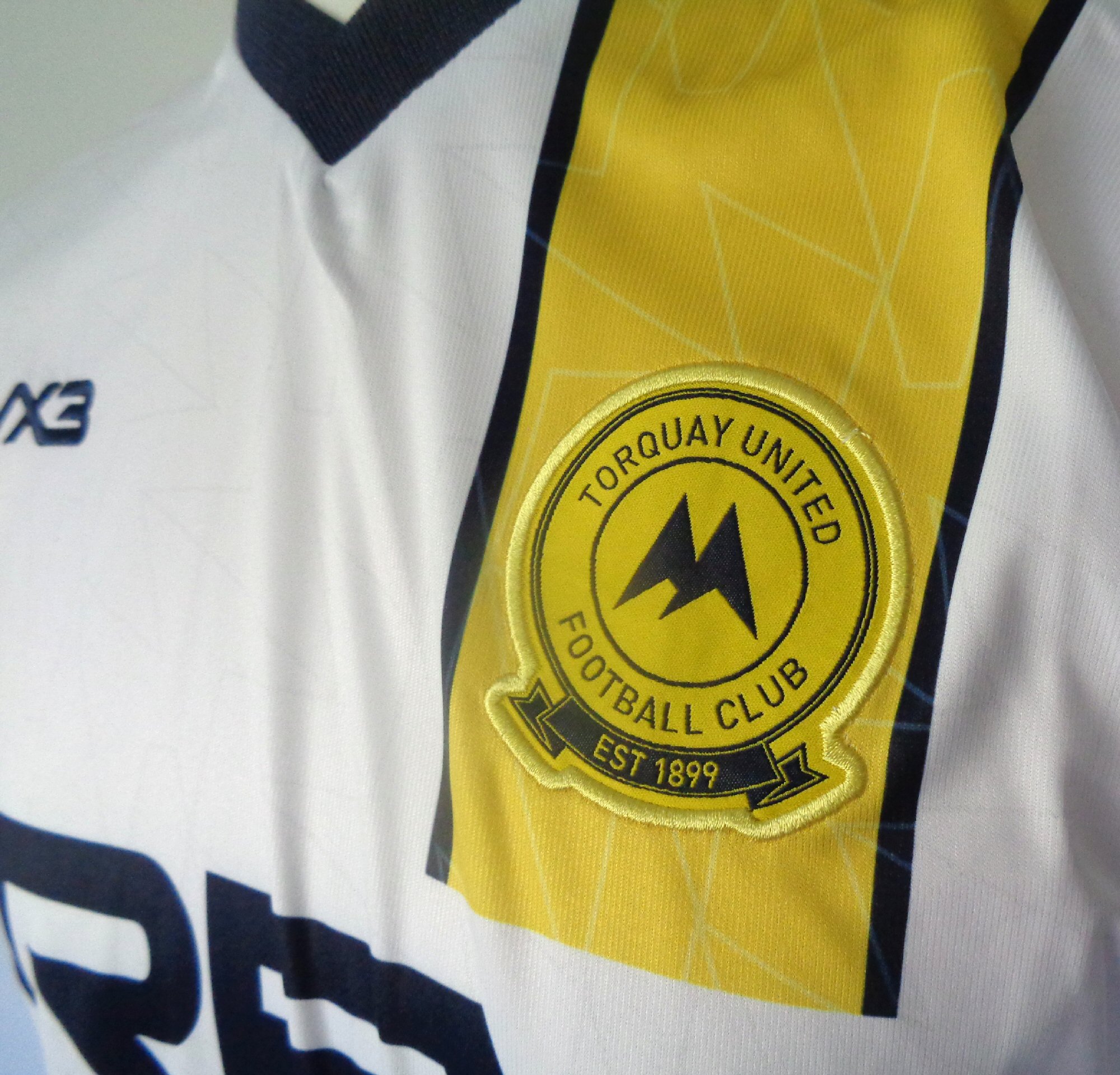 TORQUAY UNITED 2025-2026 VX3 Away Football Shirt (NEW- Multiple Sizes) - Image 3