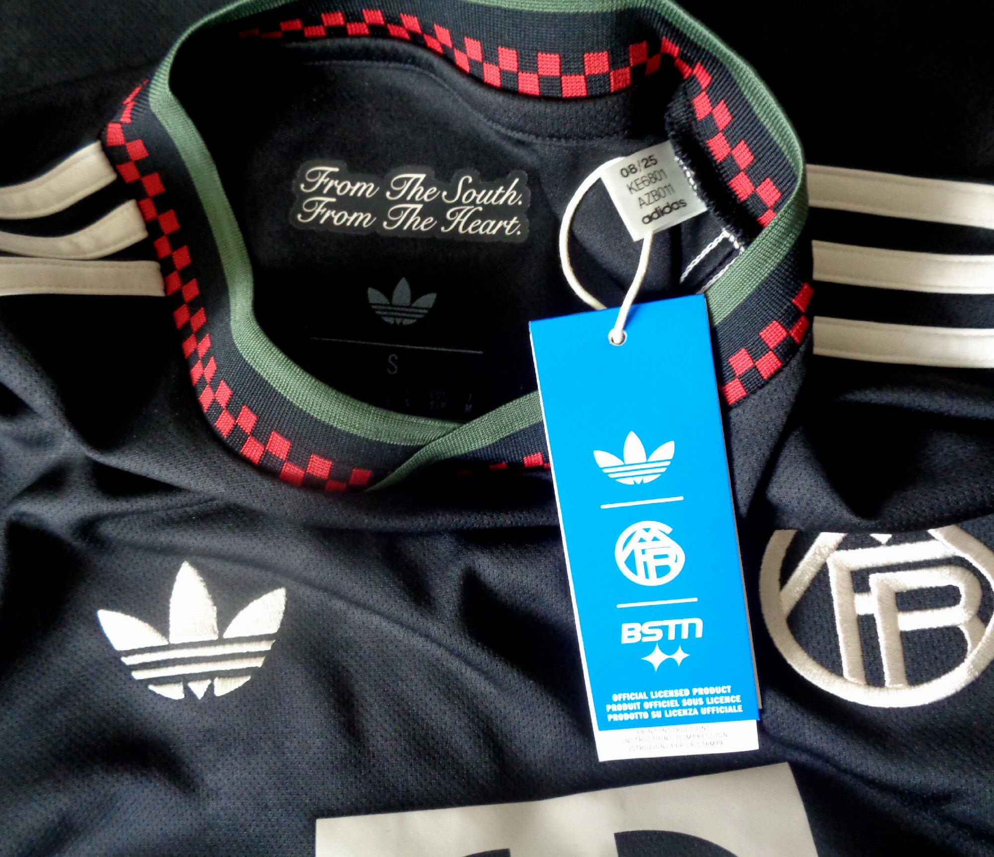 BAYERN MUNICH Adidas Originals 2025-2026 Third Shirt (NEW- Multiple Sizes) - Image 8